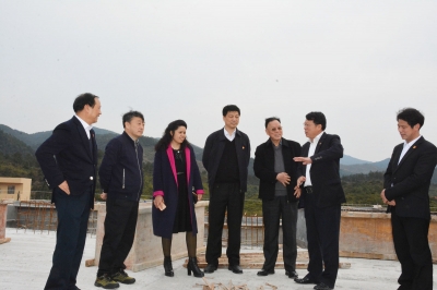 春暖花開季 擼袖奮戰時——江西省關工委、吉安市委、江西省國土廳、遂川縣班子領導 調研遂川堅基礦業提純項目生產情況
