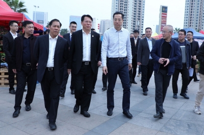 安全重任擔在肩 踏實篤定永向前 堅基供應平安美好時光 ——市領導林濤、黎意勇、朱蔚蔚、鐘壬旺等調研河源市商業中心安全情況